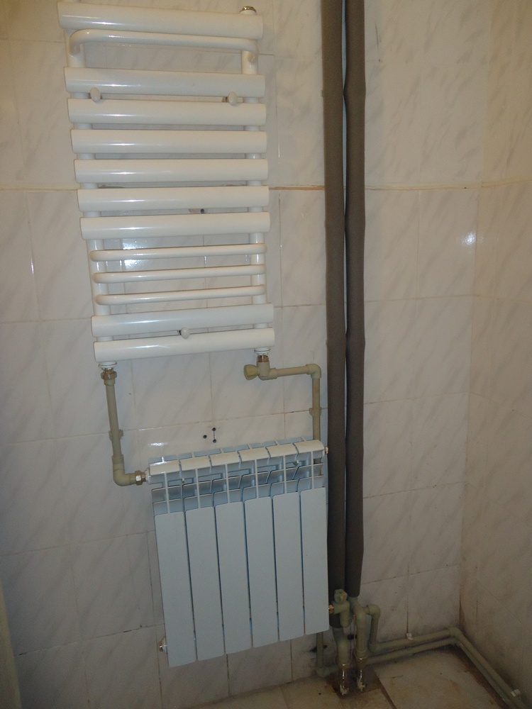 Фото Пример обвязки приборов отопления в квартире. Автономное отопление.