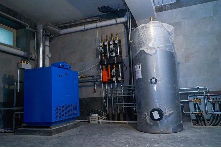 Фото Подбор , реализация , установка и запуск  газового котла отопления и ёмкостного водонагревателя ГВС.