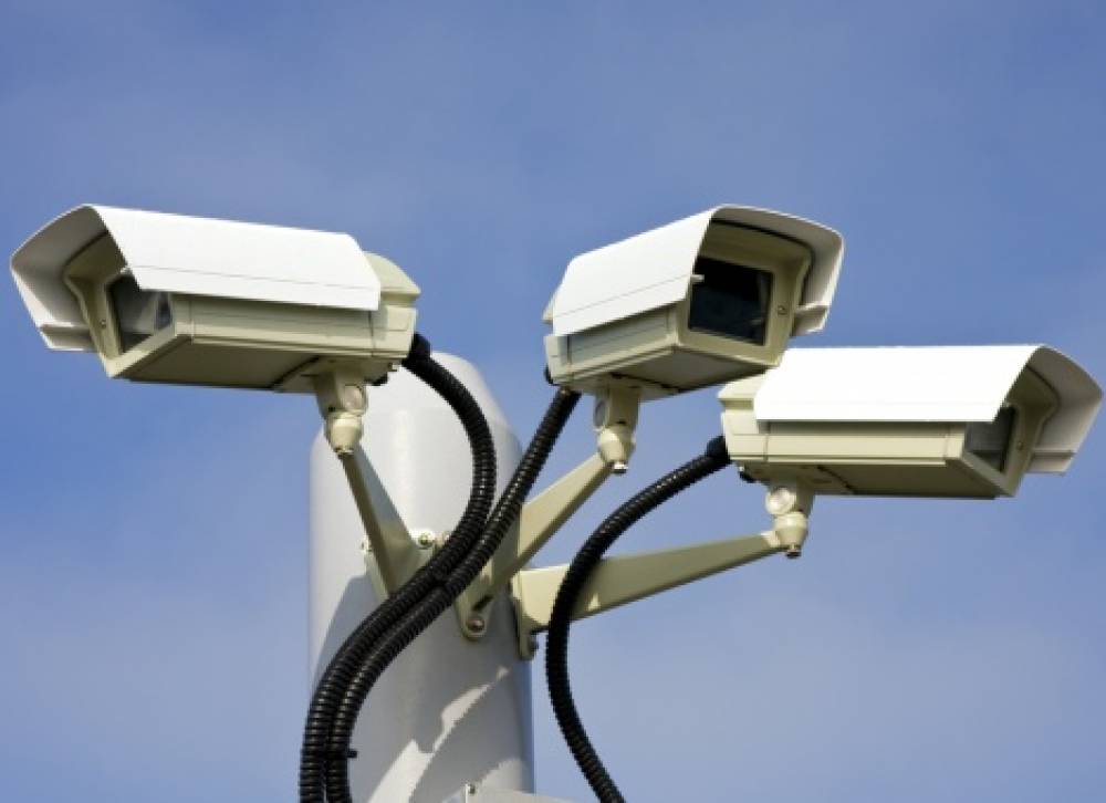 Фото Установка видеонаблюдения, домофонов и других систем безопасности 2