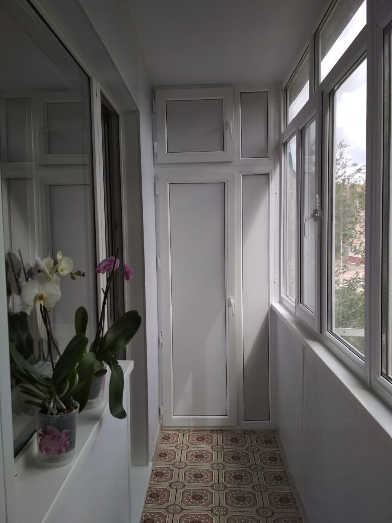 Фото Обшивка  балконной стены с откосами на балконный блок. 2
