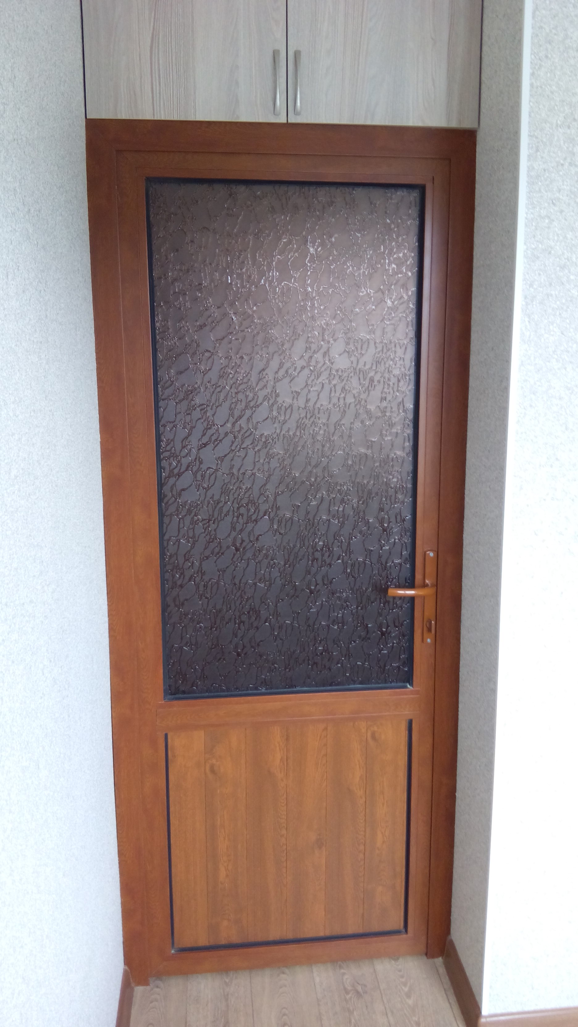 Фото установка алюминиевой двери в квартире